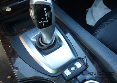 2010 BMW 528I from USA, damaged, VIN WBANU5C54AC125983